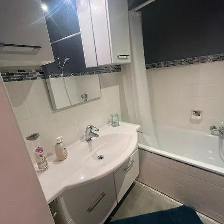 Apartment Wohnglueck 2